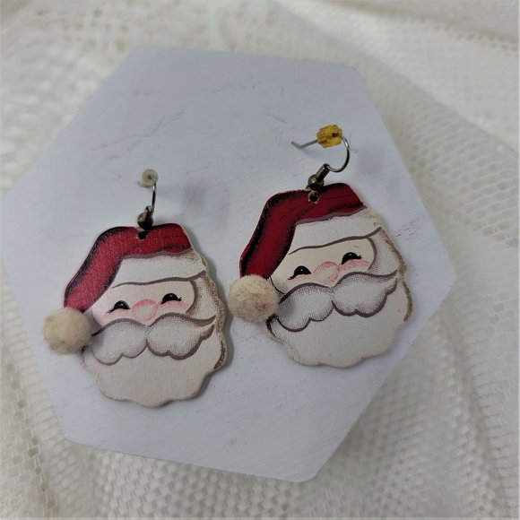Cute Santa Claus Earrings Pierced - Picture 5 of 5